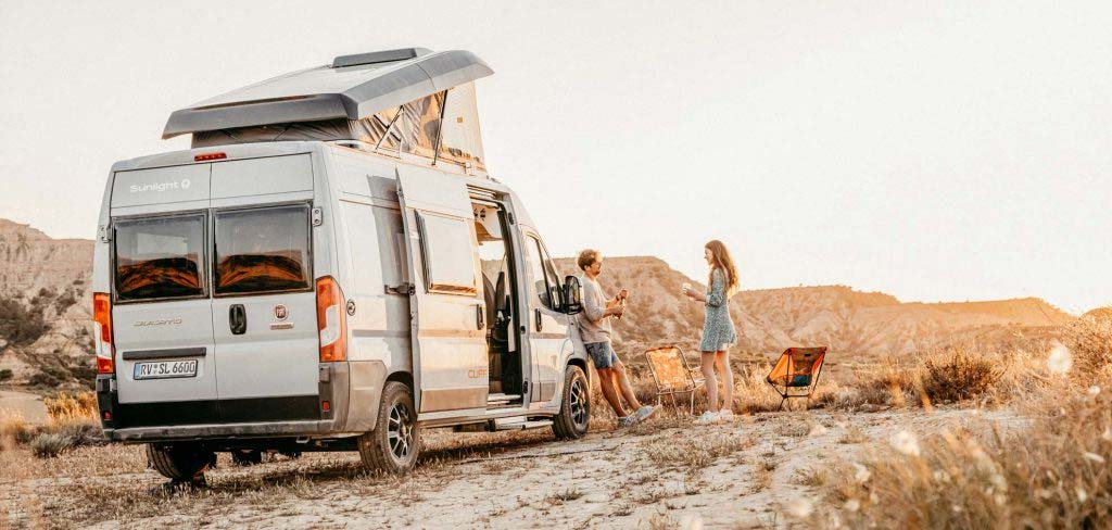 Verreisen Sie noch heute mit Ihrem Wohnmobil von Roadfans und genießen Sie alle Vorzüge, die Ihnen geboten werden. Bereisen Sie unbekannte Länder und lernen Sie die Vielseitigkeit in der Natur kennen.