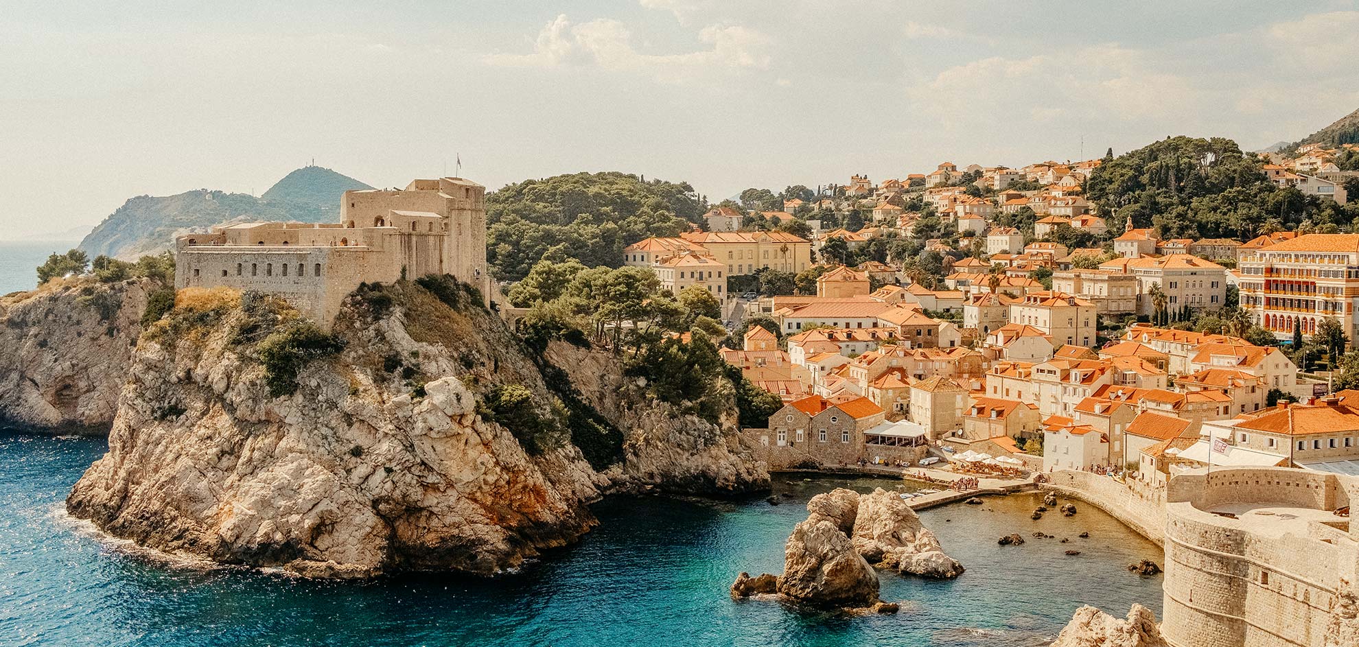 Dorf am Meer in Kroatien