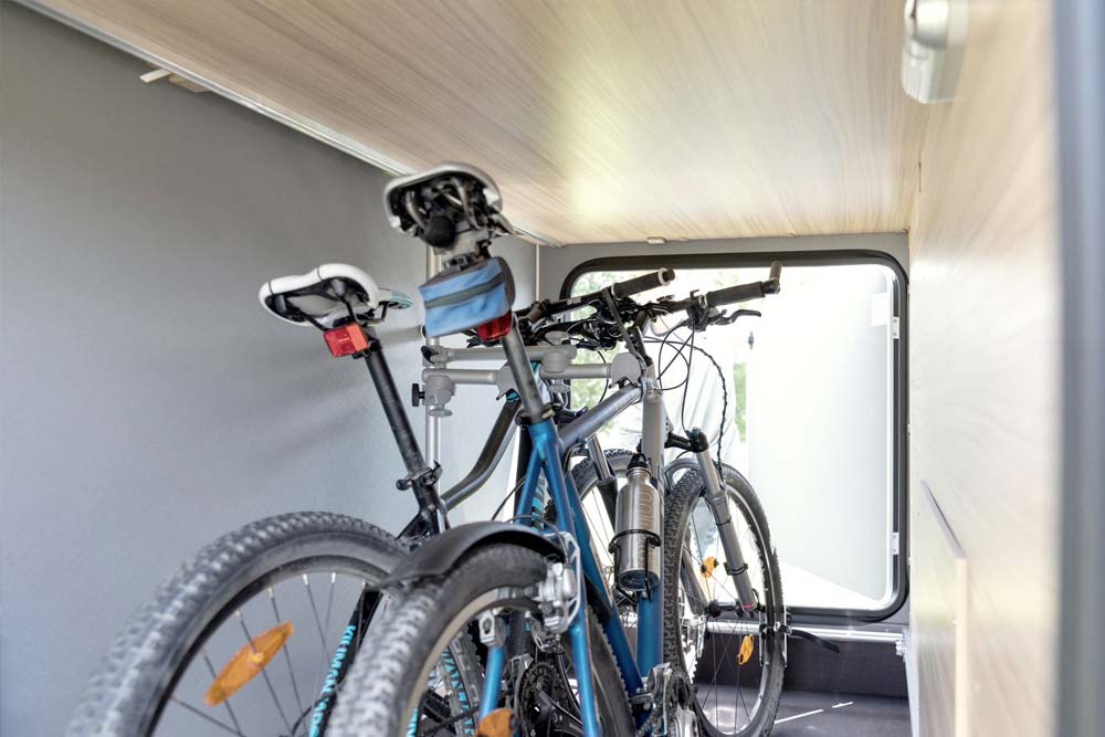Garage im Wohnmobil – Dethleffes Just 90