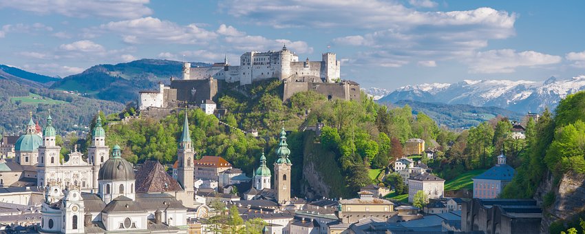 5-Sterne-Camping Österreich - Blick auf die Festung Hohensalzburg in Salzburg