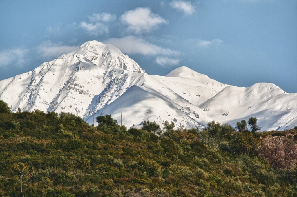 Wildcamping Griechenland - Blick auf die Taygetos-Berge. 